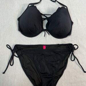 Victoria's Secret Push Up Bikini String Bottoms Large 36DD Black Swimsuit Ruffle